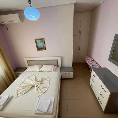 Flower Apartment Sarande Exterior photo