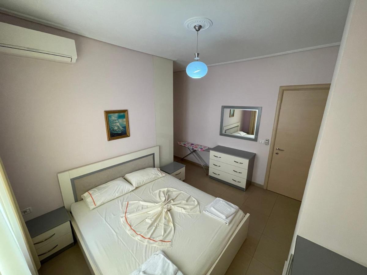 Flower Apartment Sarande Exterior photo